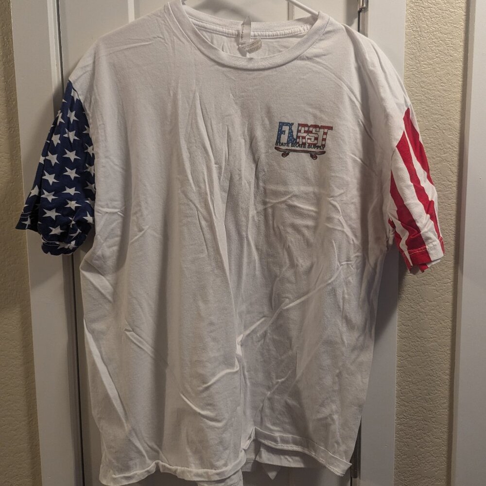 First State Skate Supply White Flag T-Shirt 2XL Code Five - Used